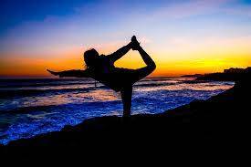 009211e334b4f9f96874_yoga_2.jpg
