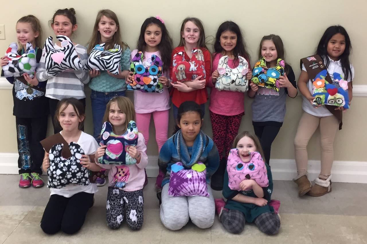 0157e91ba052fe3021e6_0880e858c35de76e32e0_GIrl_Scout_Troop_40856_Cranford.jpg