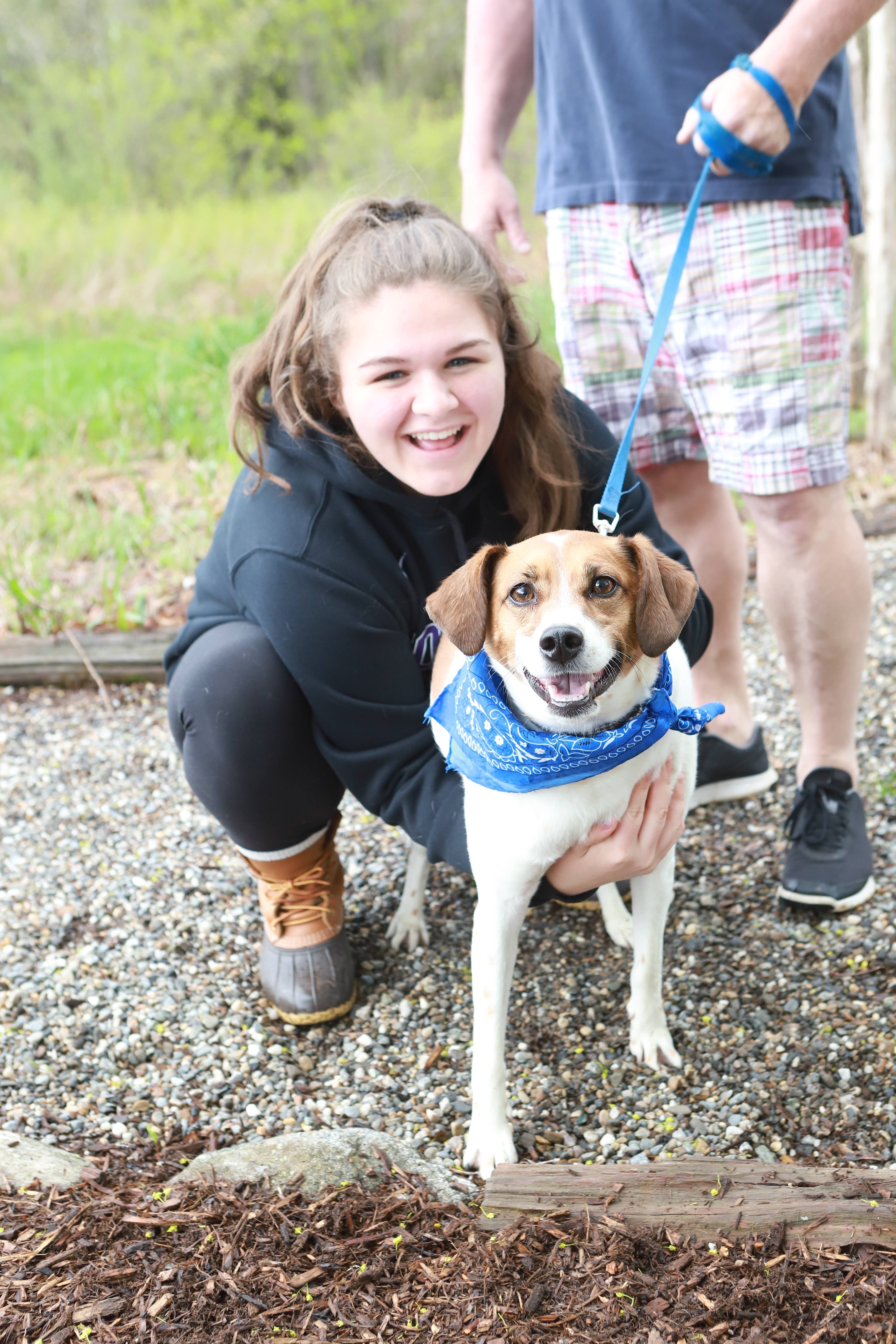 019985f78d3613db5e83_3ebfa04fa201e1f23a98_KLT050618-BlessingoftheAnimals_5.jpg