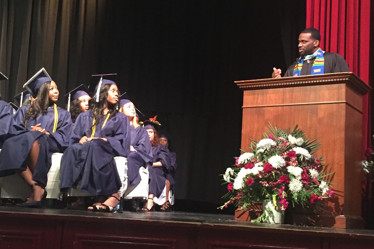02b52236709715ba3333_NorthStarAcademy_Graduation_ShavarJeffries1200x800.jpg