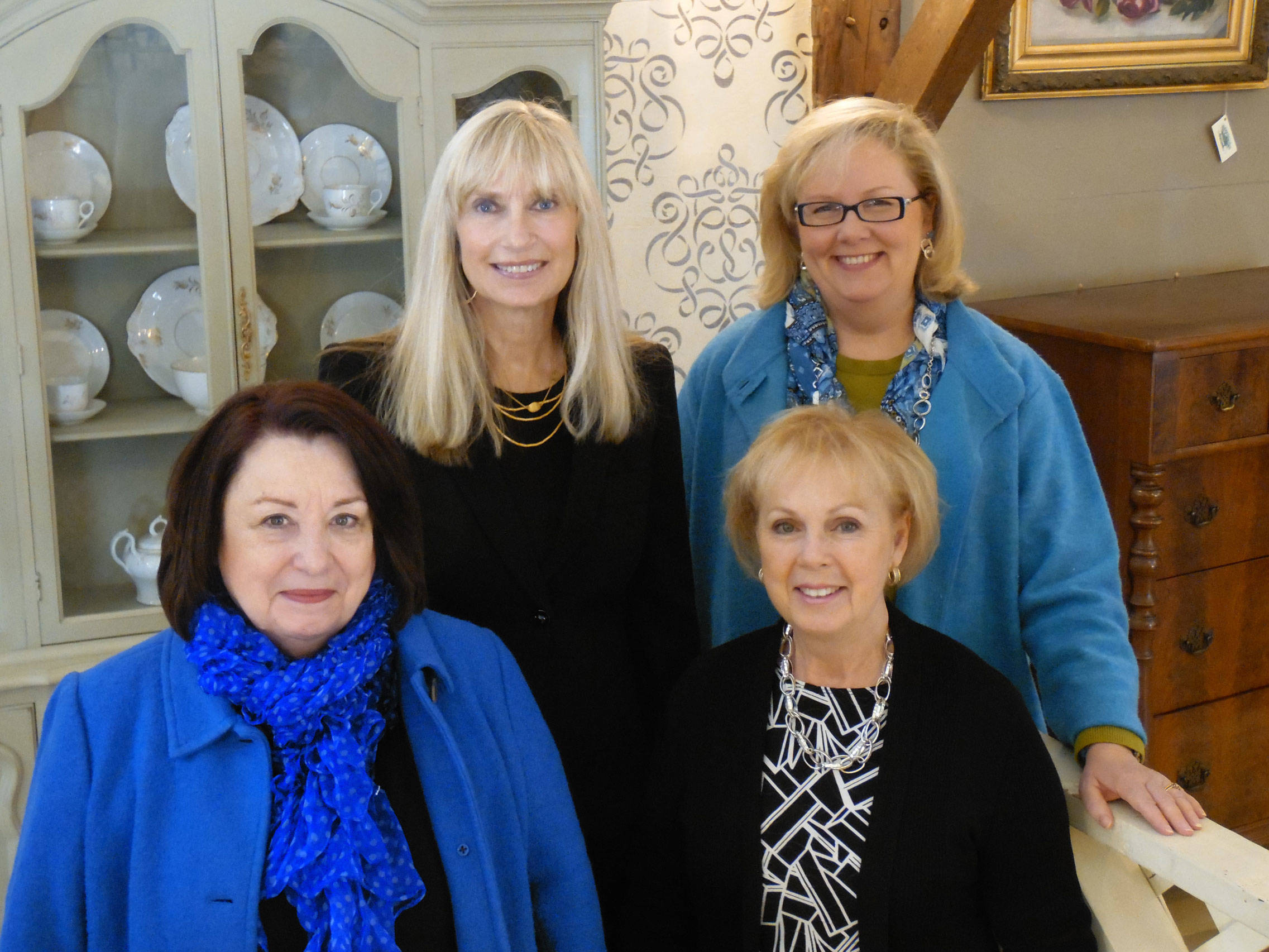 06cc1db30be010947cb3_Jacky-Murphey_-Alicia-Shearer_-Patti-Bruterri_-Holly-George.jpg