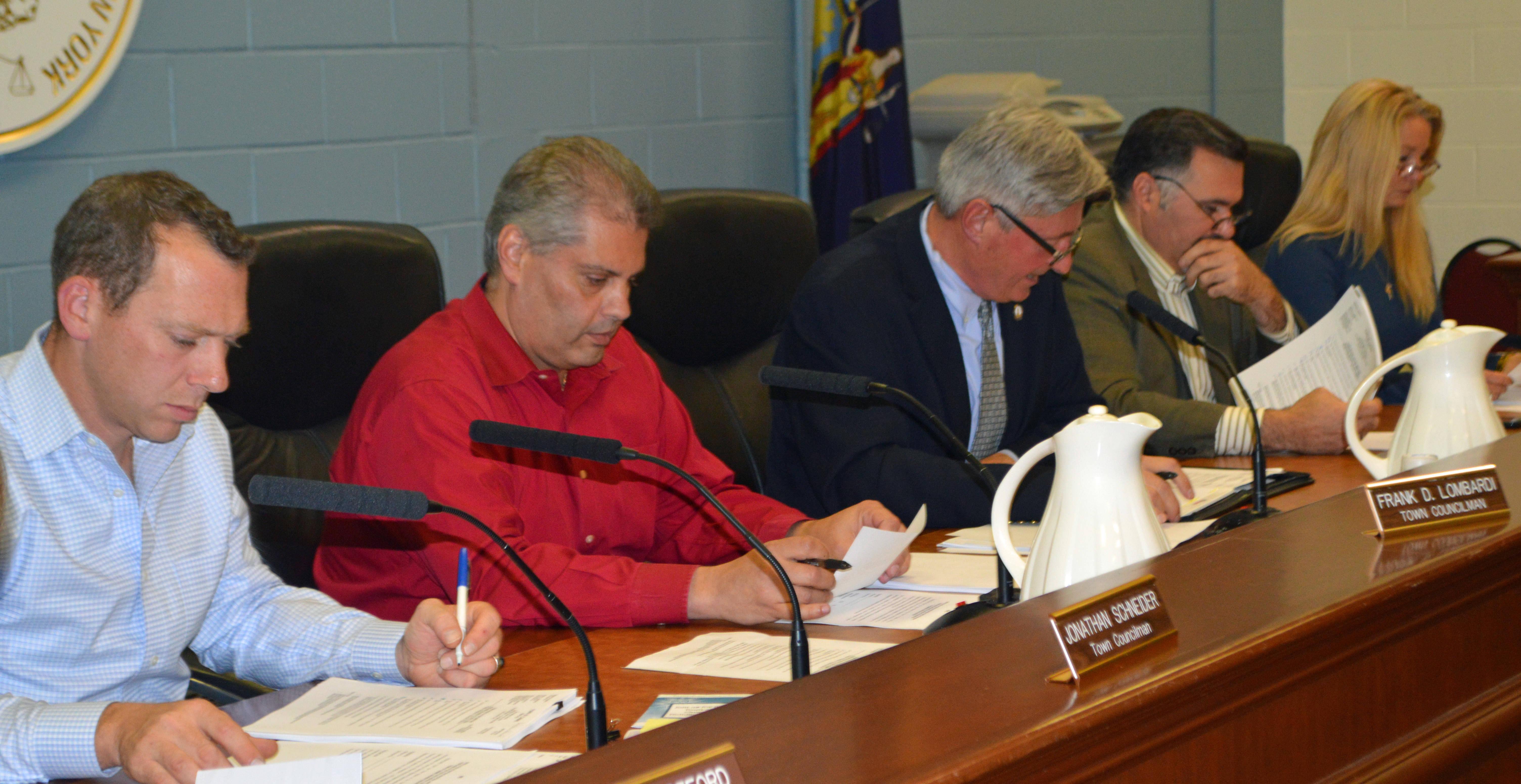 081922d9fe23a6b7191d_TOWN_BOARD_BUDGET.jpg