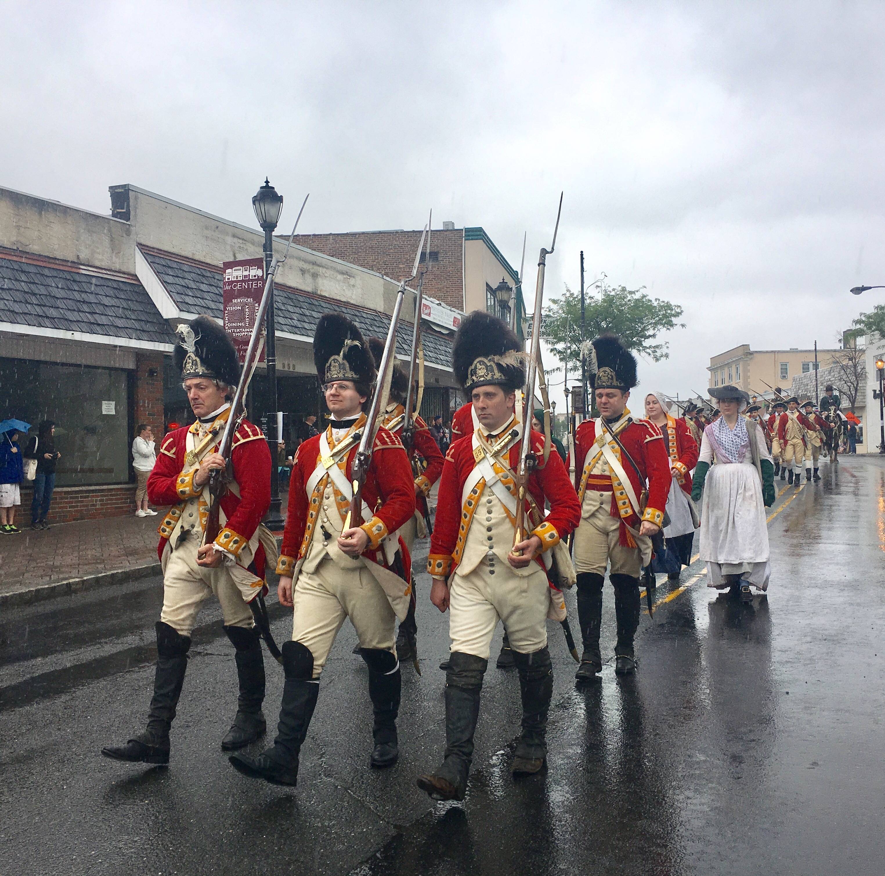 08c13c127cd6fedab356_mem_parade_33.jpg