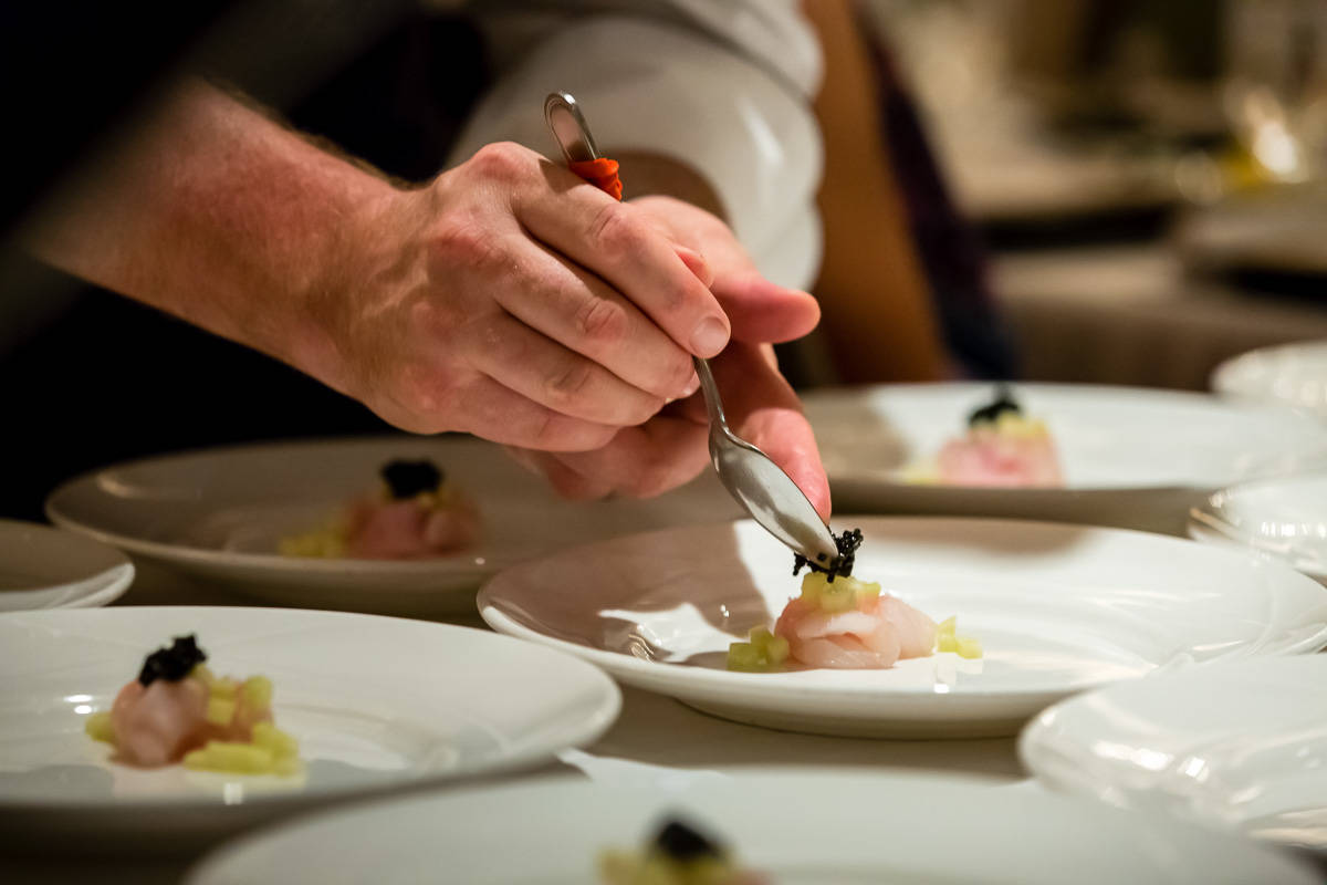 0962418bf0e17e88ec92_Chefs_Tableside_2015-15.jpg