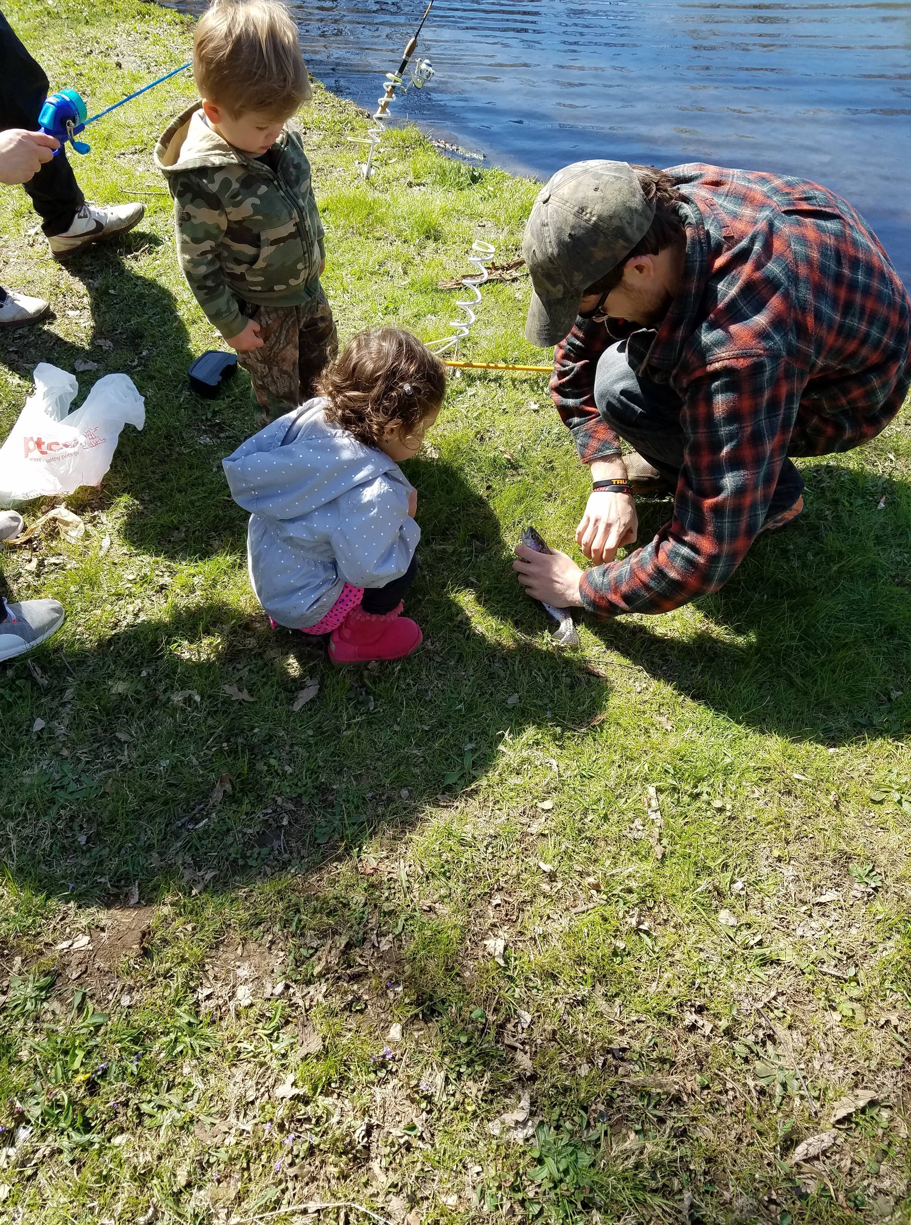0b34b6ce40080460b8f9_GB_-_fishing_derby_.jpg