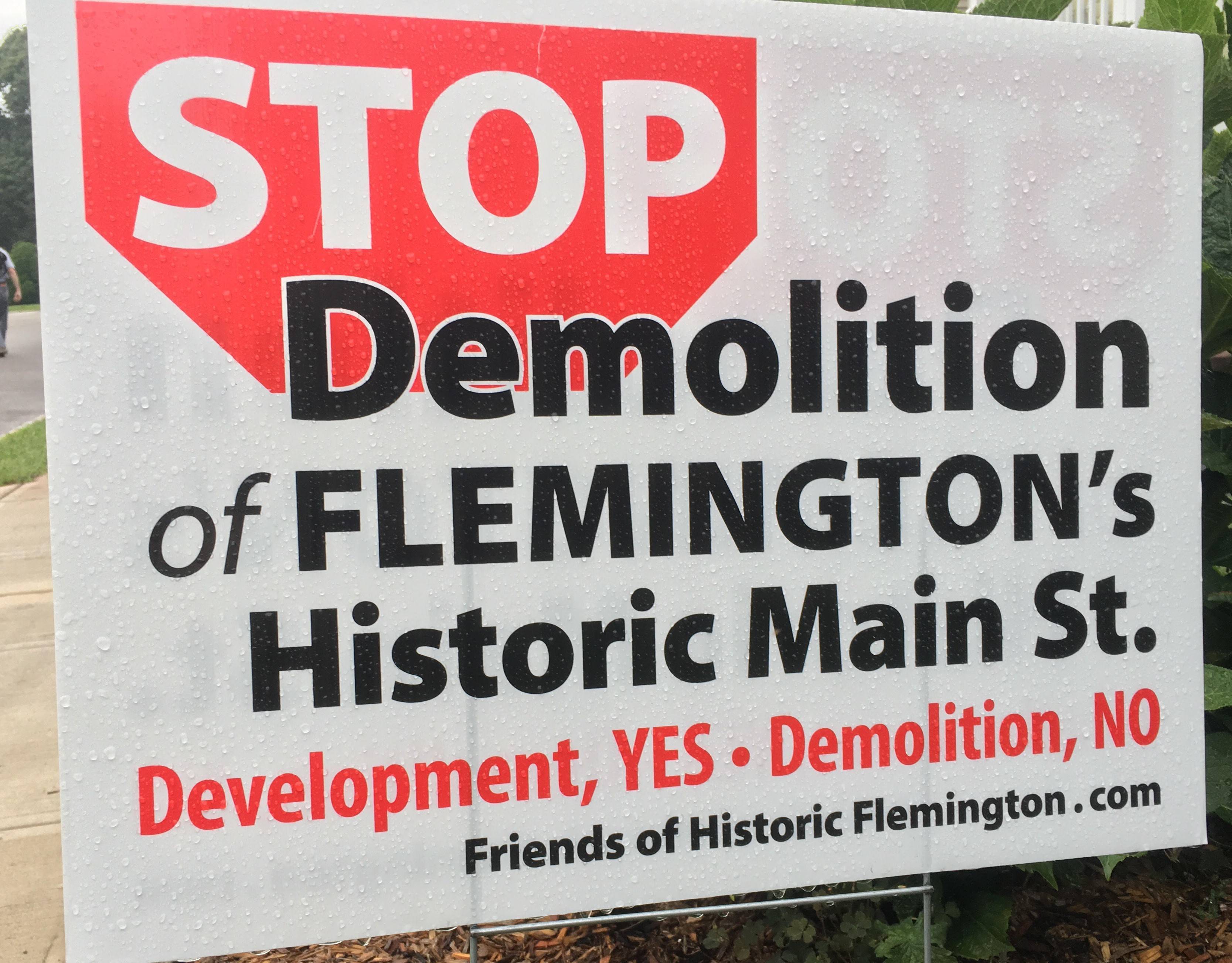 0bfb2fdf269ba954f089_Flemington_Stop_Demolition_Sign_02.jpg