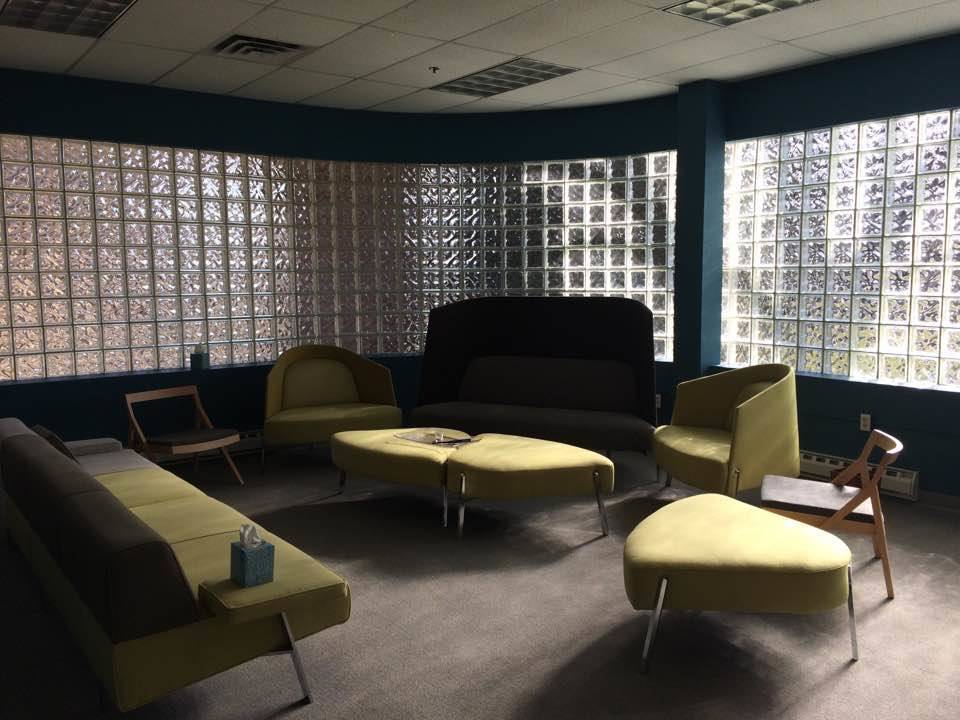 0f06df4296a0ed3d775c_Teen_Room.jpg