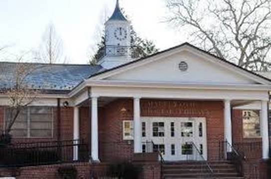 0faf663d28536b5c5ea3_maplewood_library.jpg