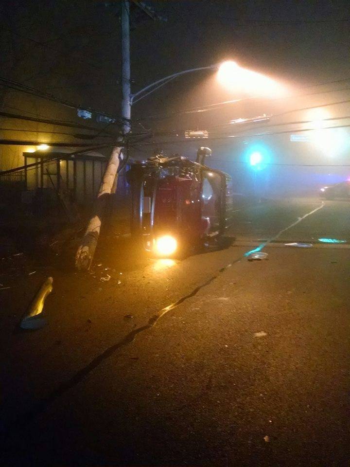 11236a598d566f1a134f_utilitytruckaccident.jpg
