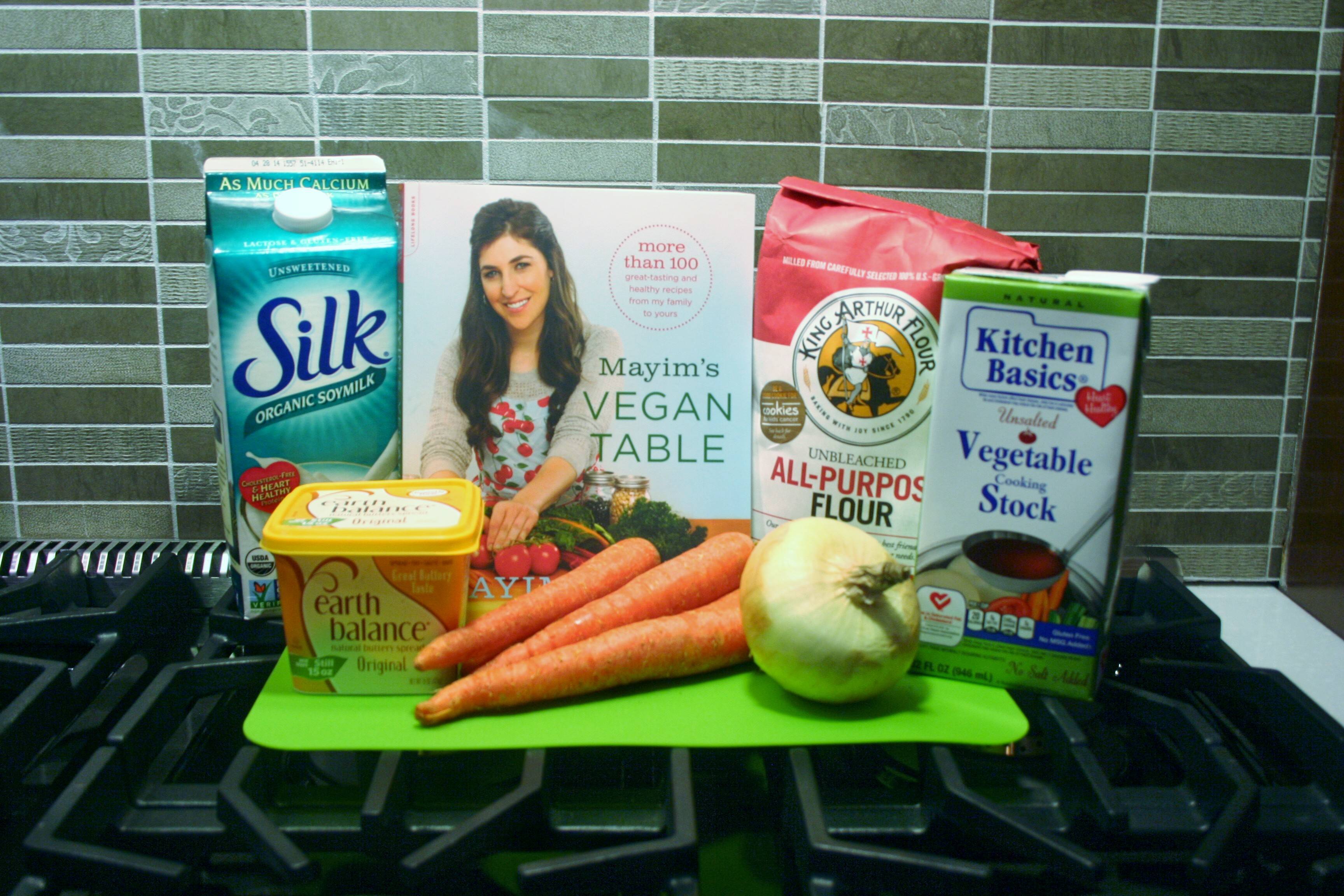 130eeddb117d1a1973d4_Mayim_s_Vegan_Table_003.jpg