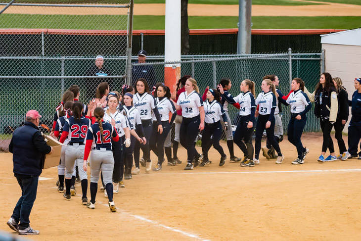 15e664c9ca49cceb7505_softball5.jpg