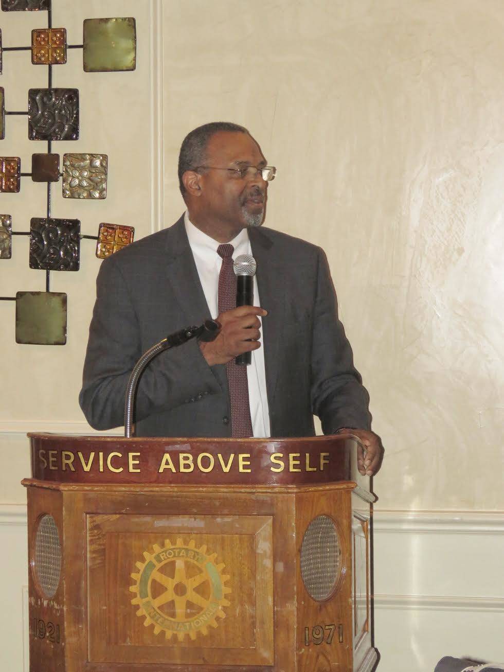 160dec95c74aff125442_Ravenell_Williams.jpg