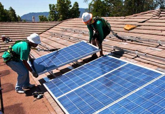 175b96f8d2e29555b439_sompixsolarpanels.jpg