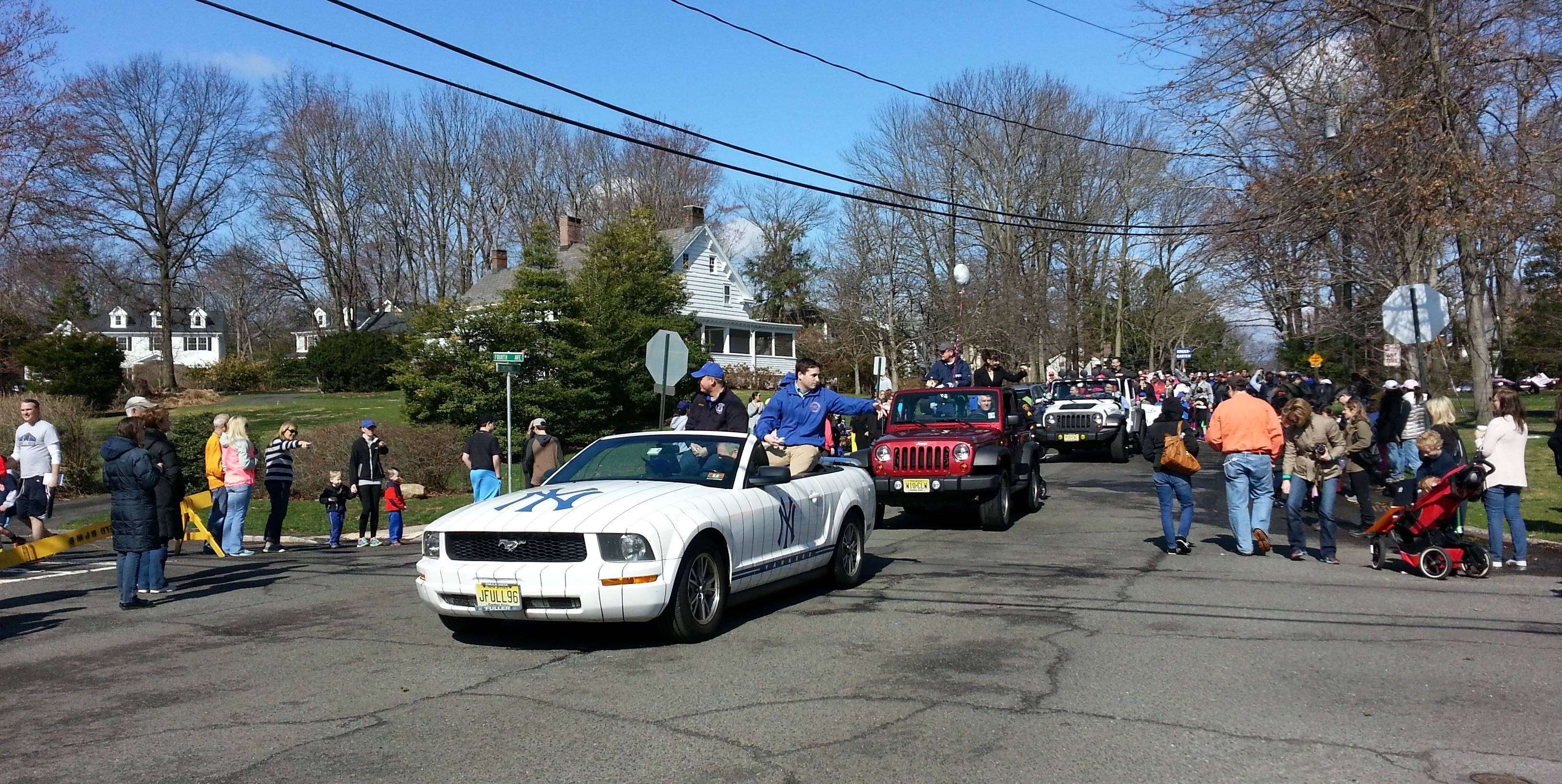 17a170cb684b92749d10_75ab9015be7e01fc55c7_baseball_parade.jpg