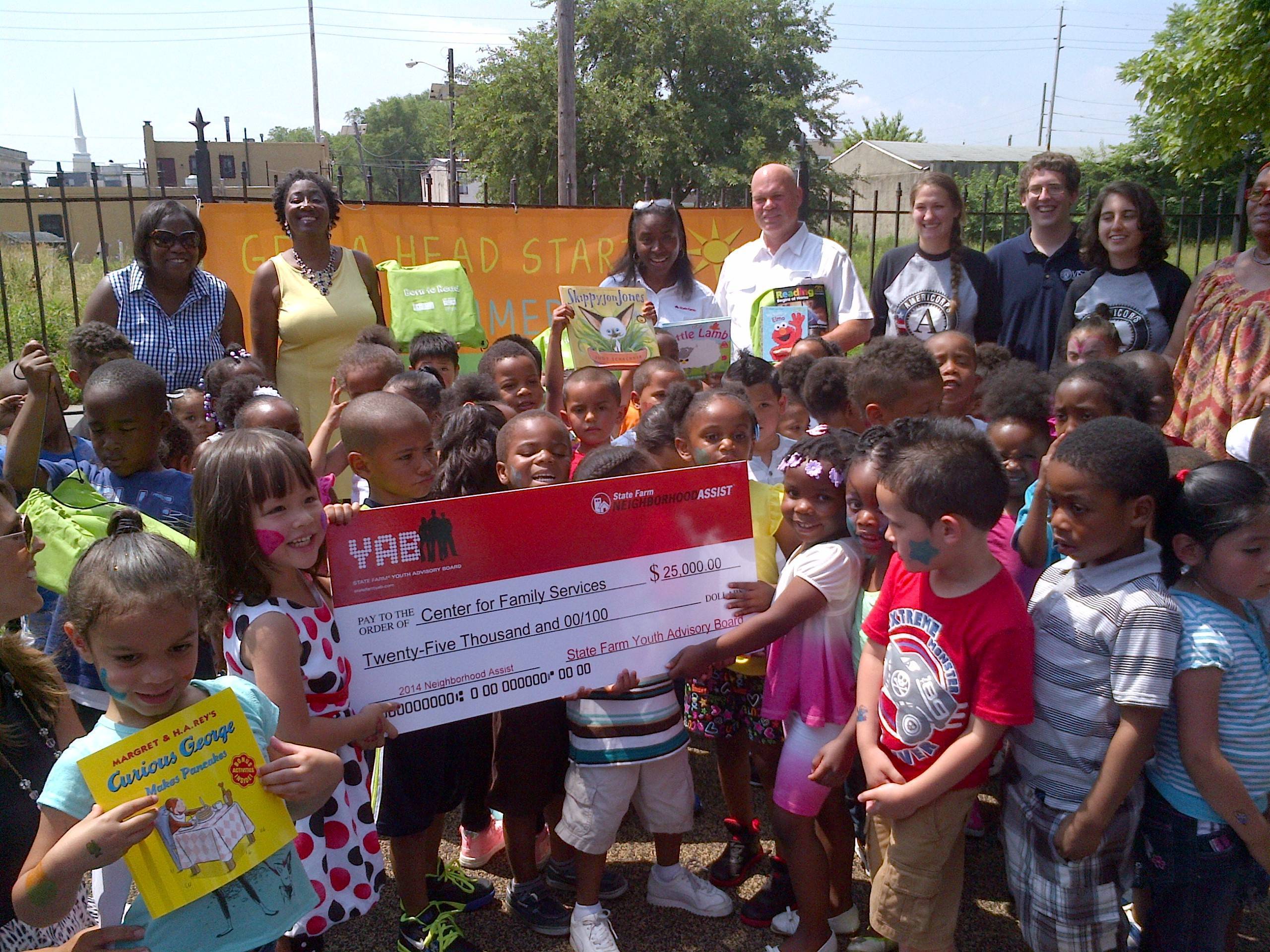 186453de9209fb967463_36495522e77ed6ab9bd6_Neighborhood_Assist.jpg