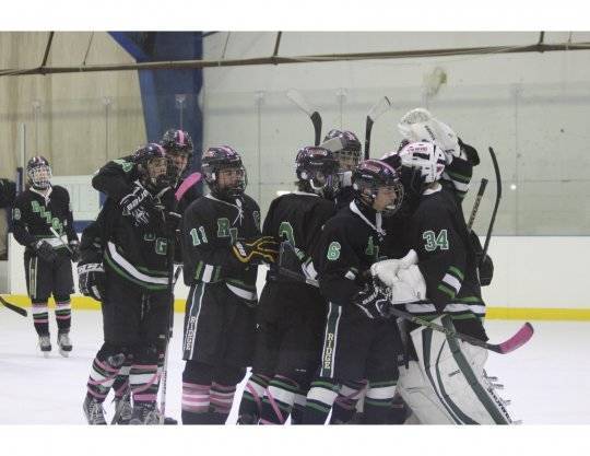 187575c24d2aa959151b_ridge_hockey_-_pingry_pic.jpg