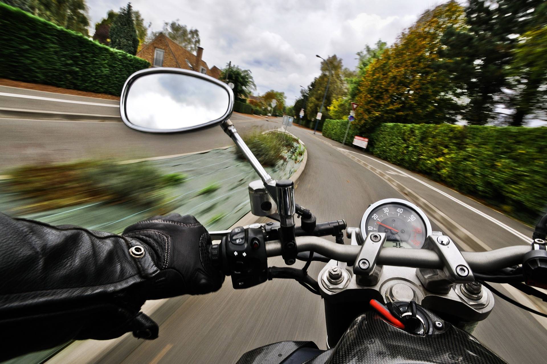 187cea31197ae7b7e3bb_goochs_garlic_run_motorcycle-1827482_1920.jpg