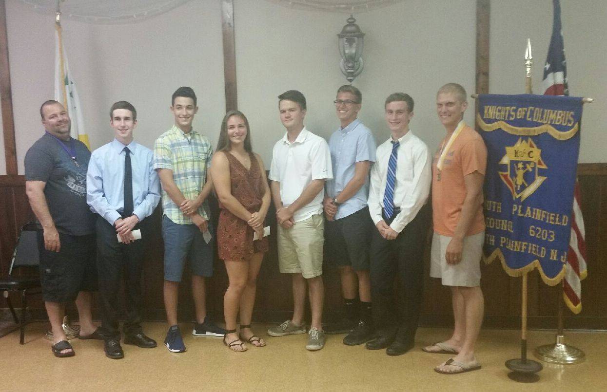 1a74ce23f35f866e3047_Scholarship_Winners_2017.jpg
