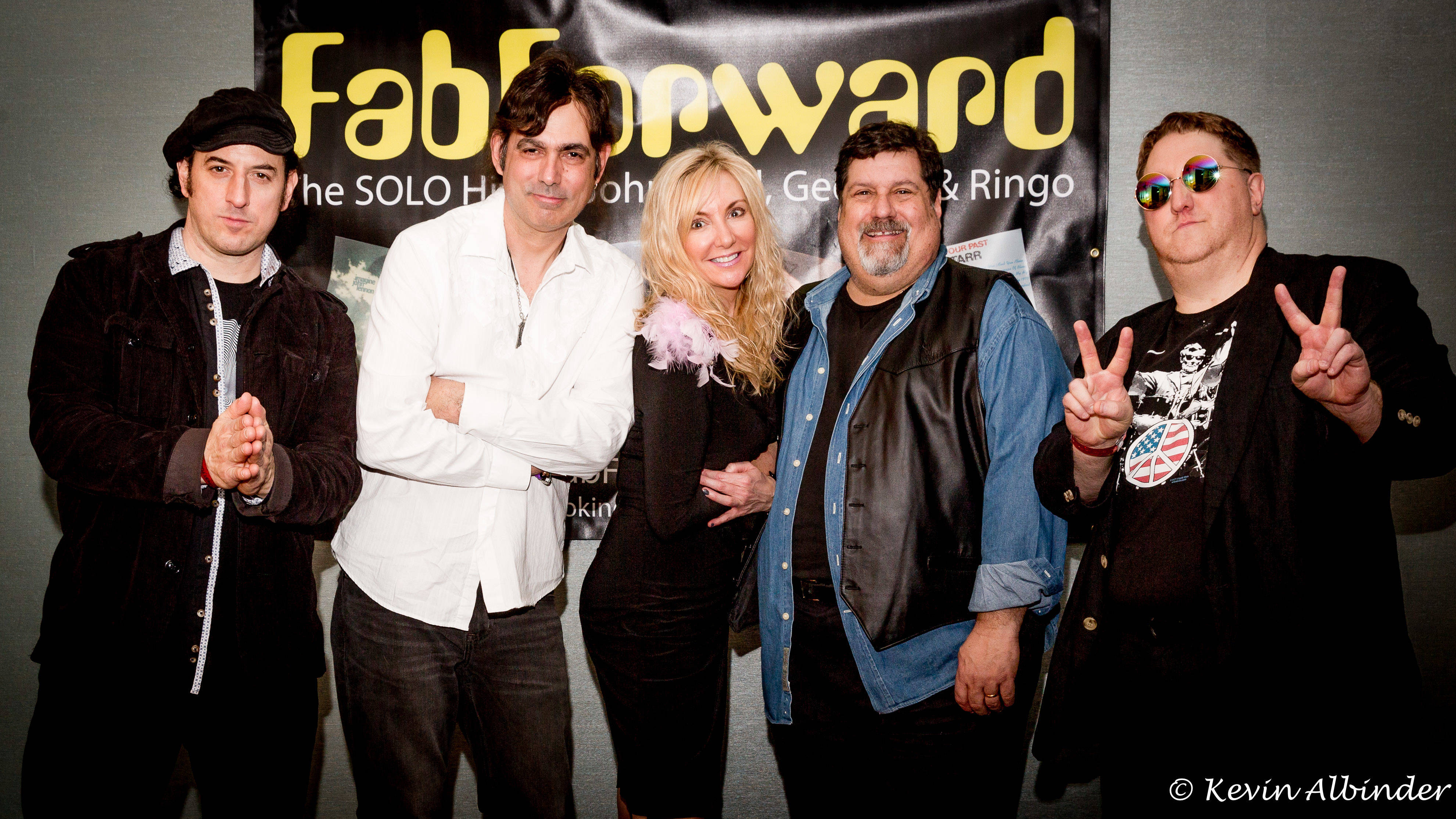 1a986491991939918984_fabforwardgroupphoto2017.jpg