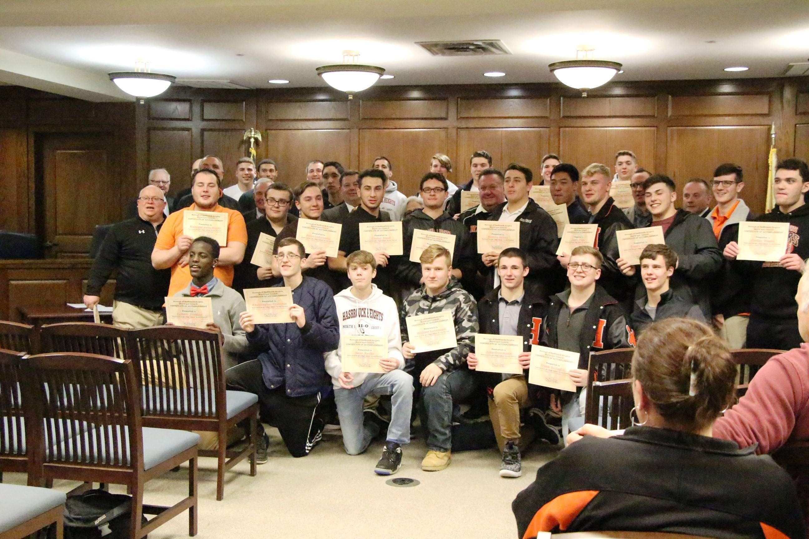 1b5d8f4a7df4edb46d43_EDIT_HS_football_team.jpg