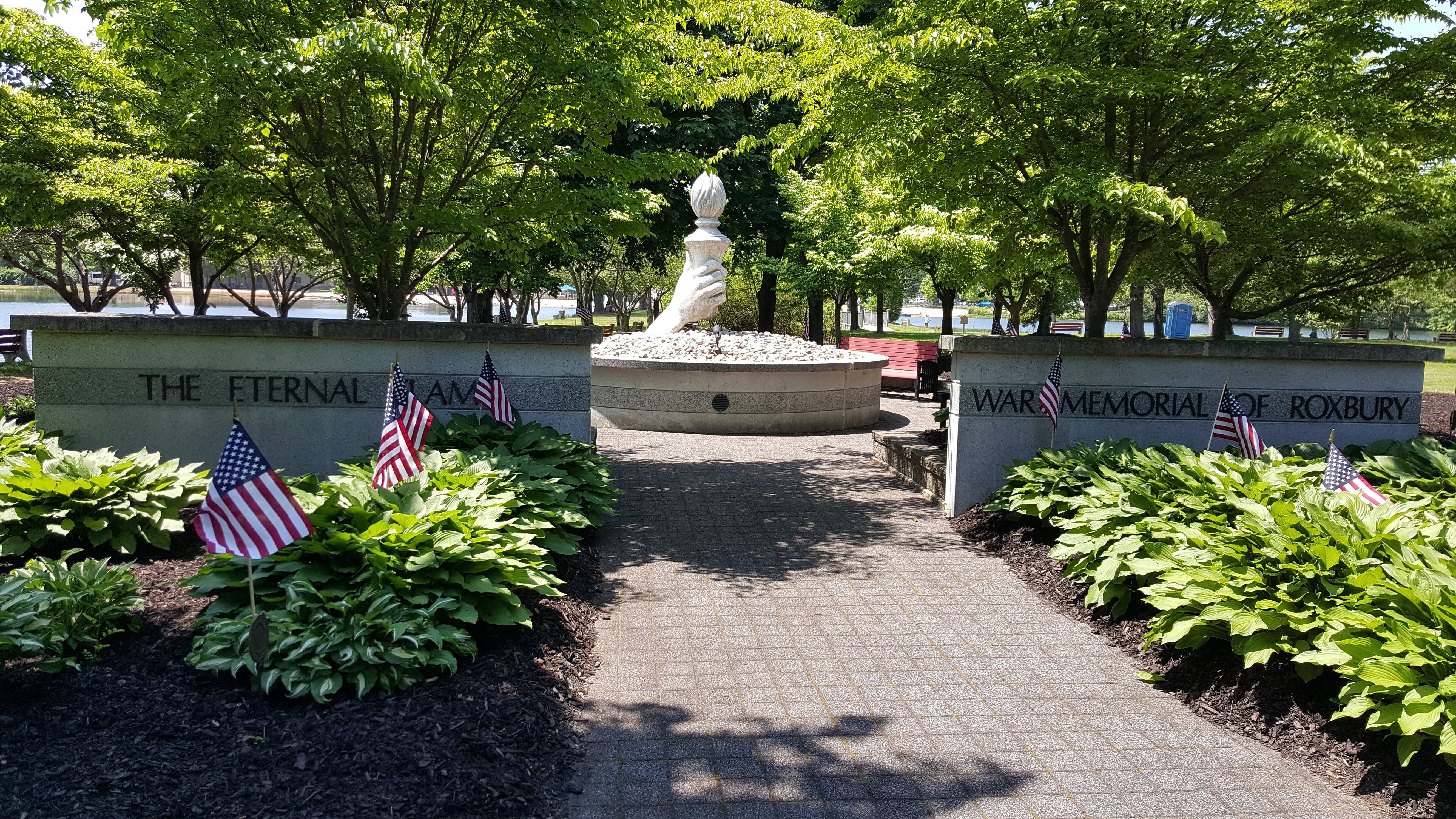 1c59e54a3b5995f8ceb7_war_memorial.jpg