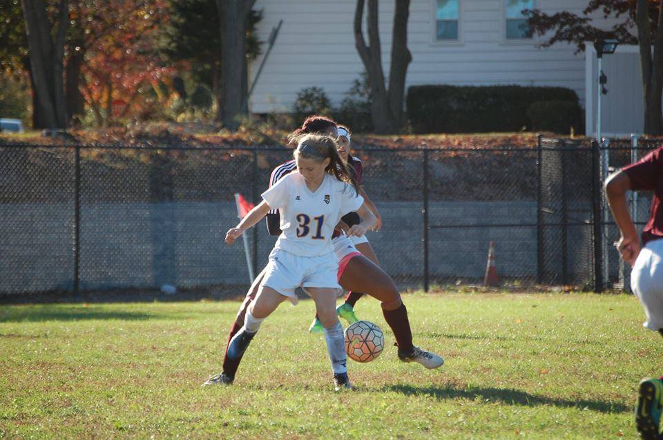 1c9406ffd5d86a05ea3b_soccer.jpg