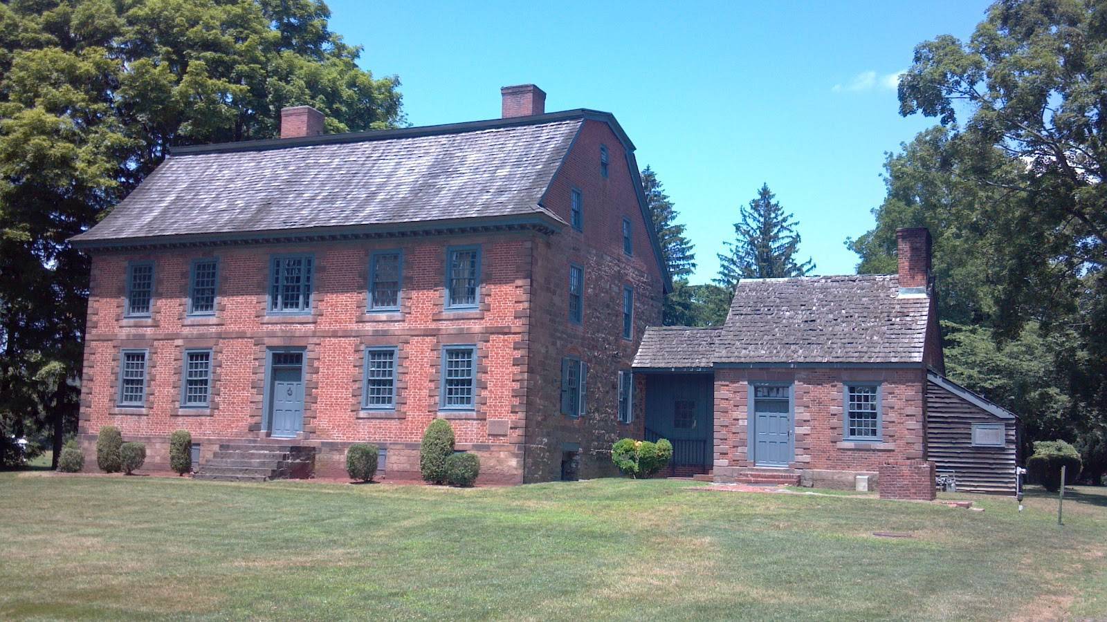 1f653e731a28def340ac_deymansion.jpeg