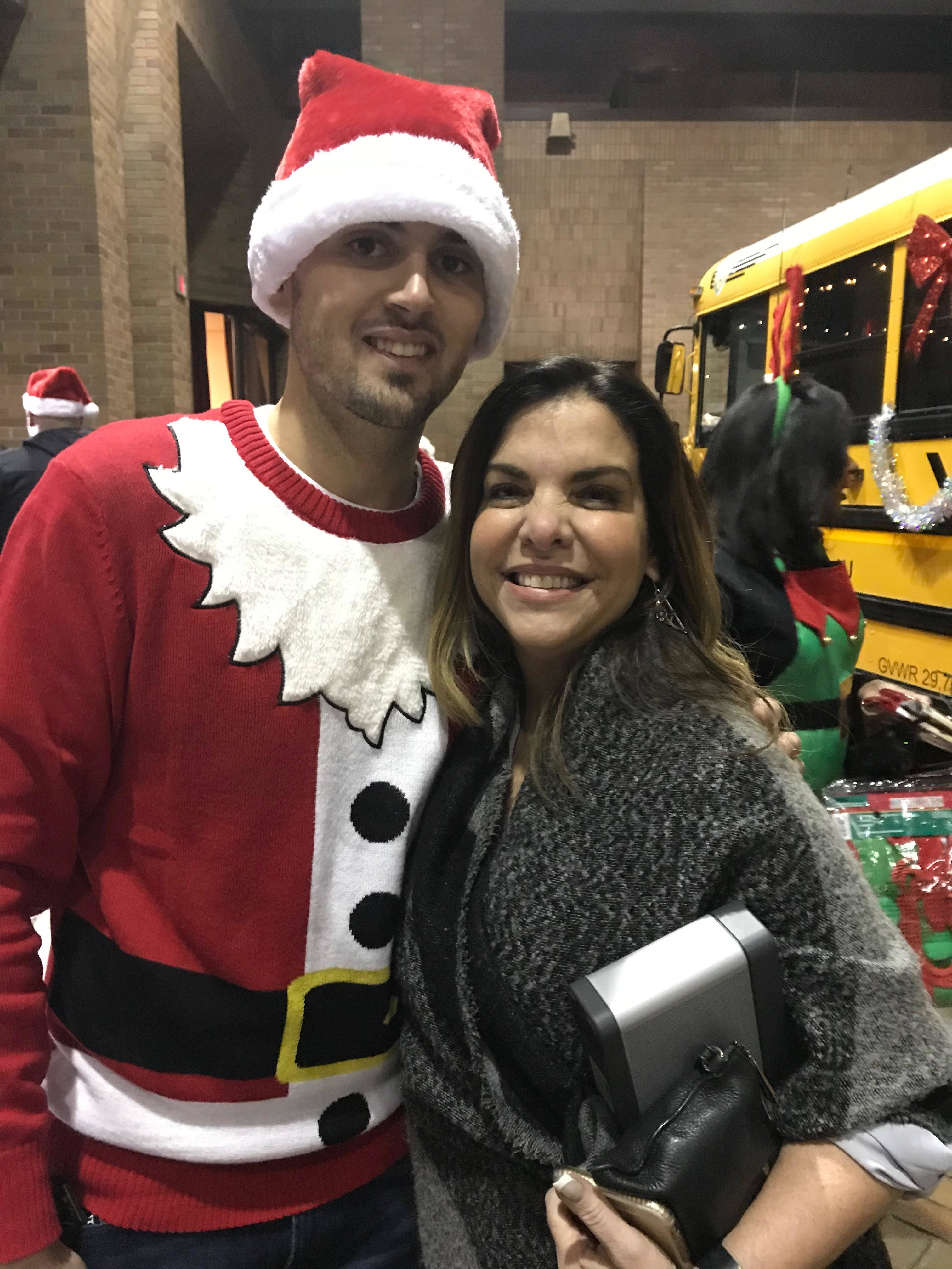2206efc88c966299319b_image_Santa.jpg