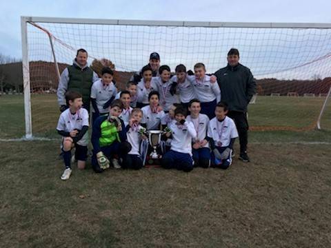 226f44175524875b287a_team_picture.jpg