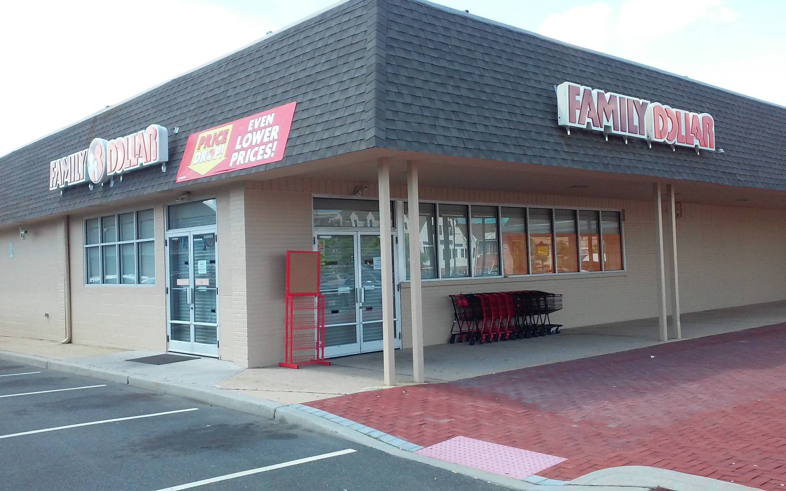 232f73d2878d5e142de4_belmarfamilydollar.jpg