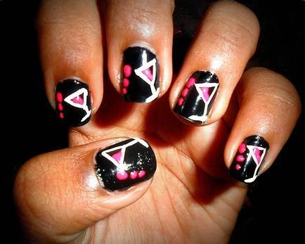 23af676943134c7bce91_sompixmartininails.jpg