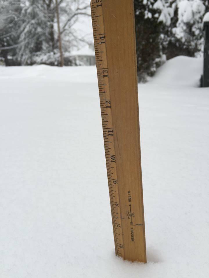 240f76d3f7dbe9138e43_snow.jpg