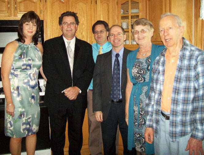 245a21becd1b806b7554_family.jens_crop.jpg