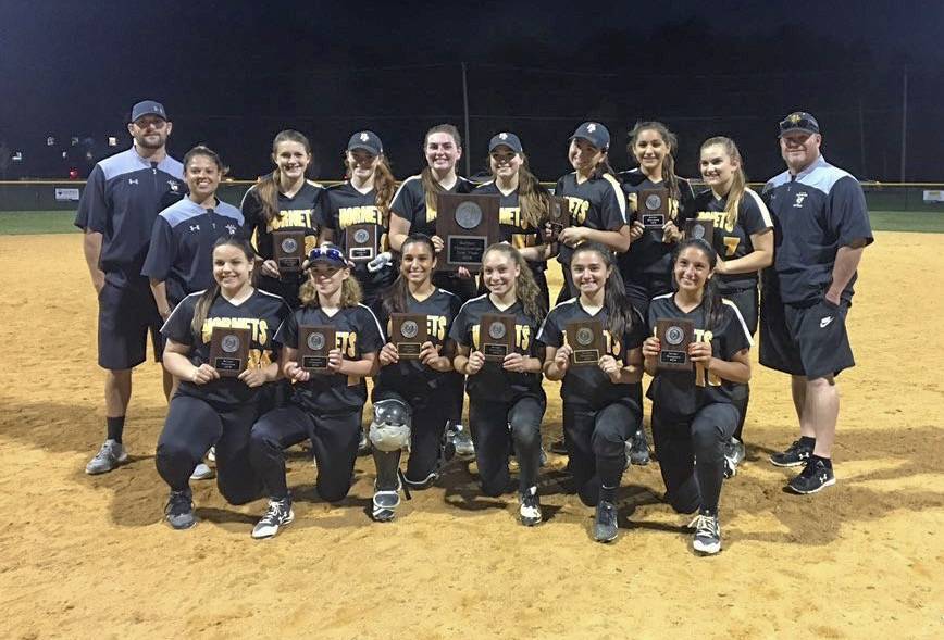 24675bbcf5c3e7fc72ea_HP_Softball_MCT_champs_Glinko.jpeg