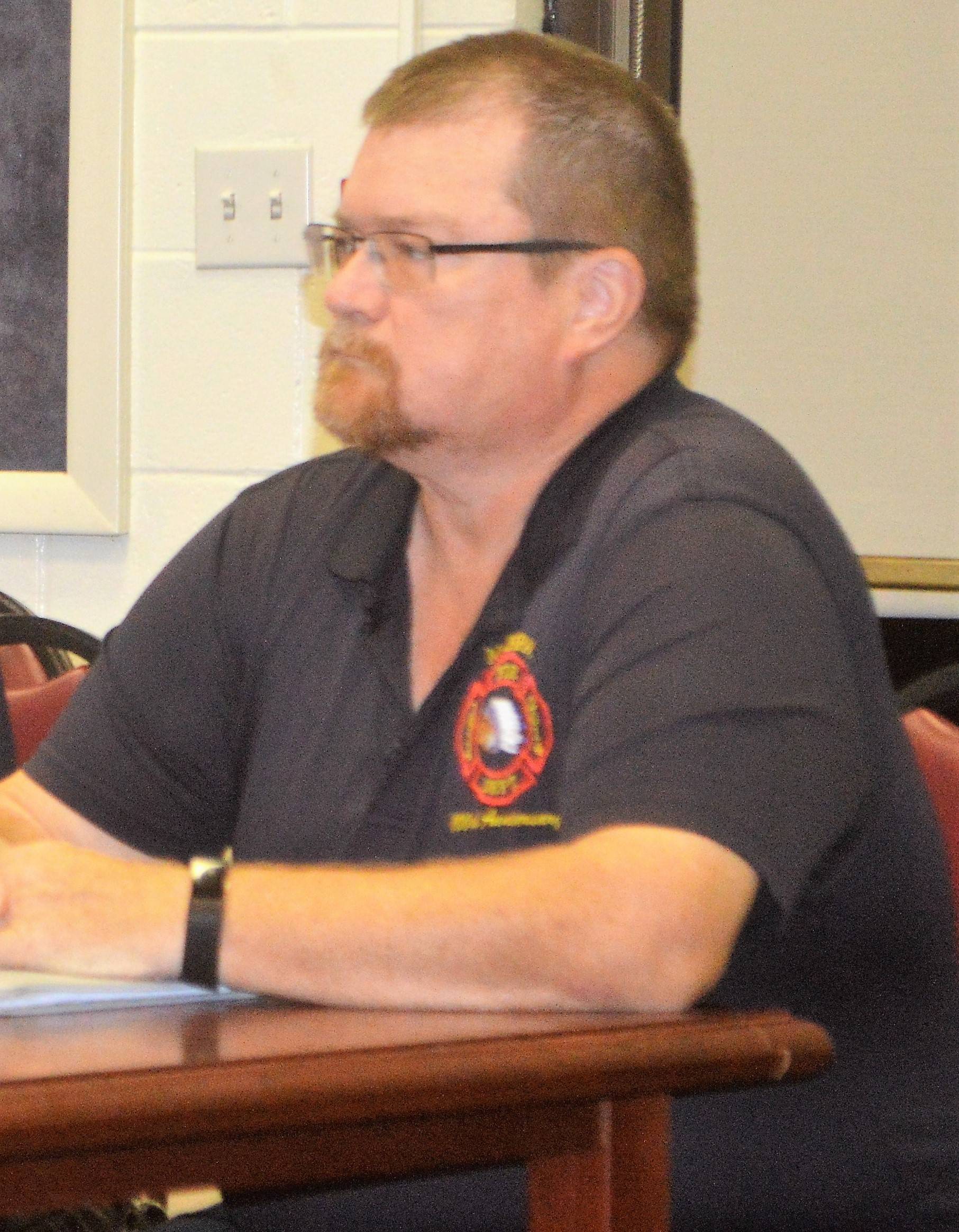 272628f09e01bc59d885_firemen__2_.jpg