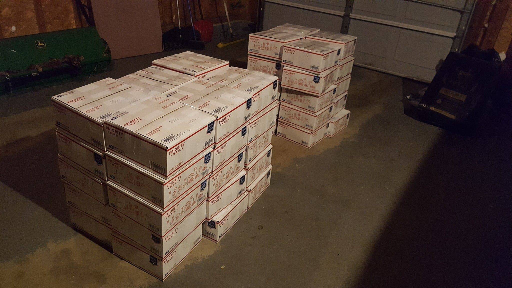 285baa38e5a5295c5452_boxes.jpg