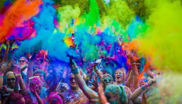 28e685792e6da6315a96_color_run.jpg