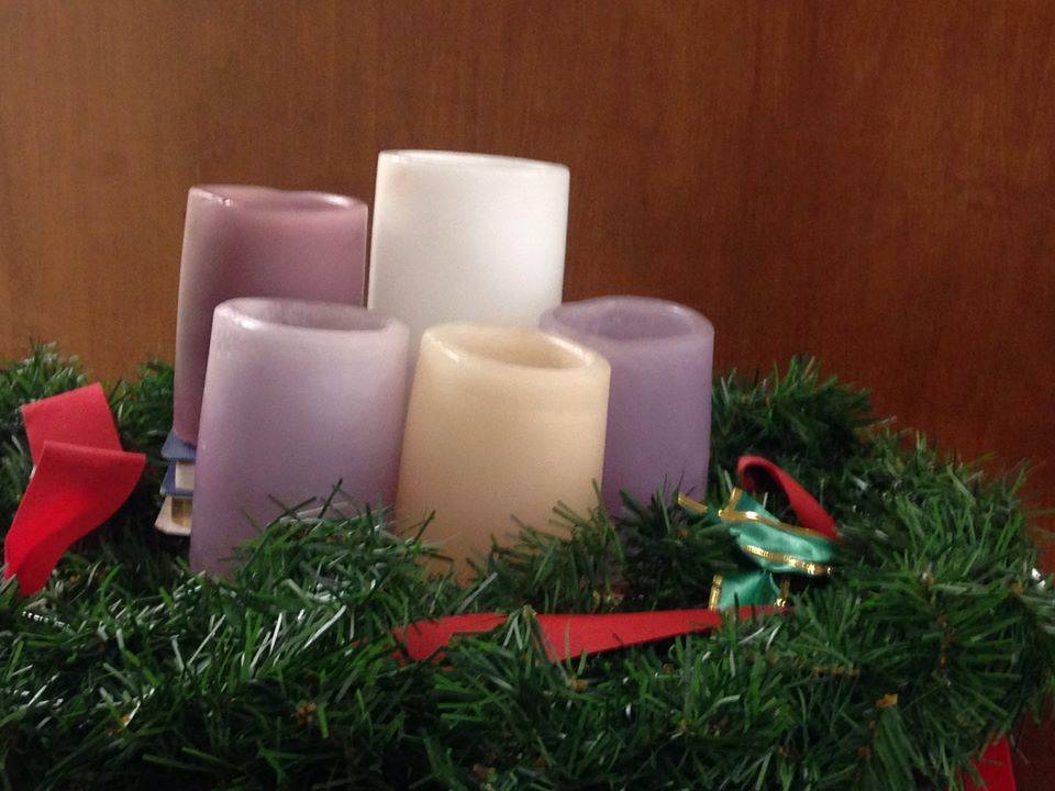 2a6b4d21e766bc25507e_Advent_Wreath_and_Candles.jpg