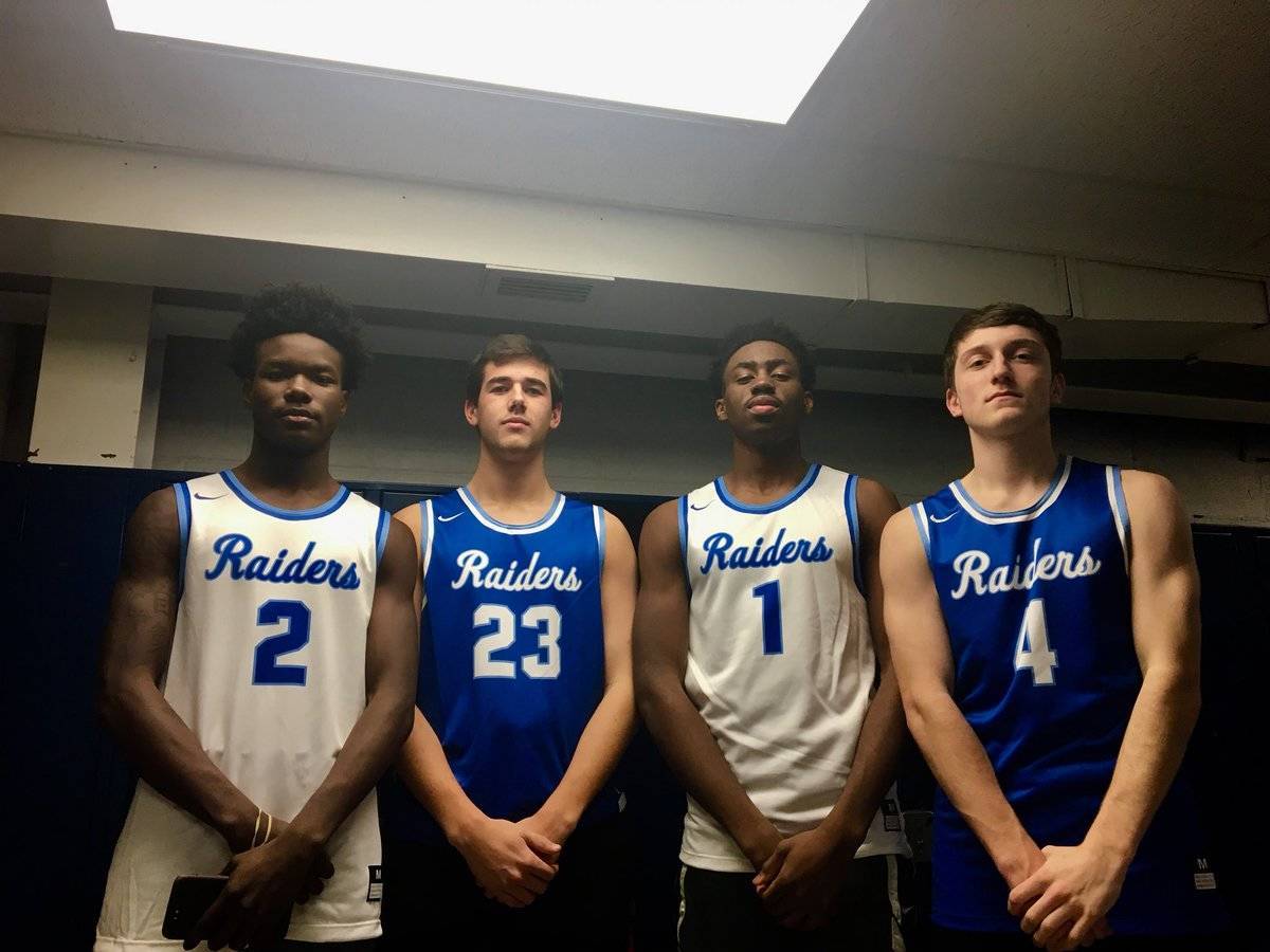 2c7e1961a822f2359801_2017_bball_2.jpg