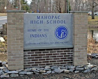 2e26e0be75aa4bfe8fca_Mahopac_High_School.jpg