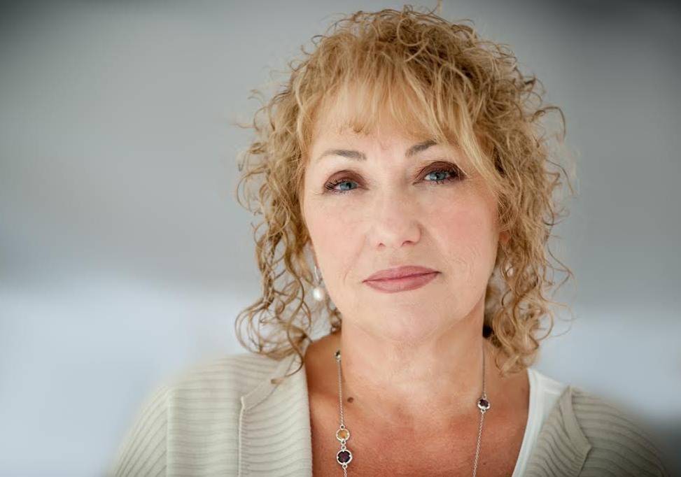 2efaff645c379cbd0f59_Maria_-_Hellnic_Therapy_head_shot.jpg