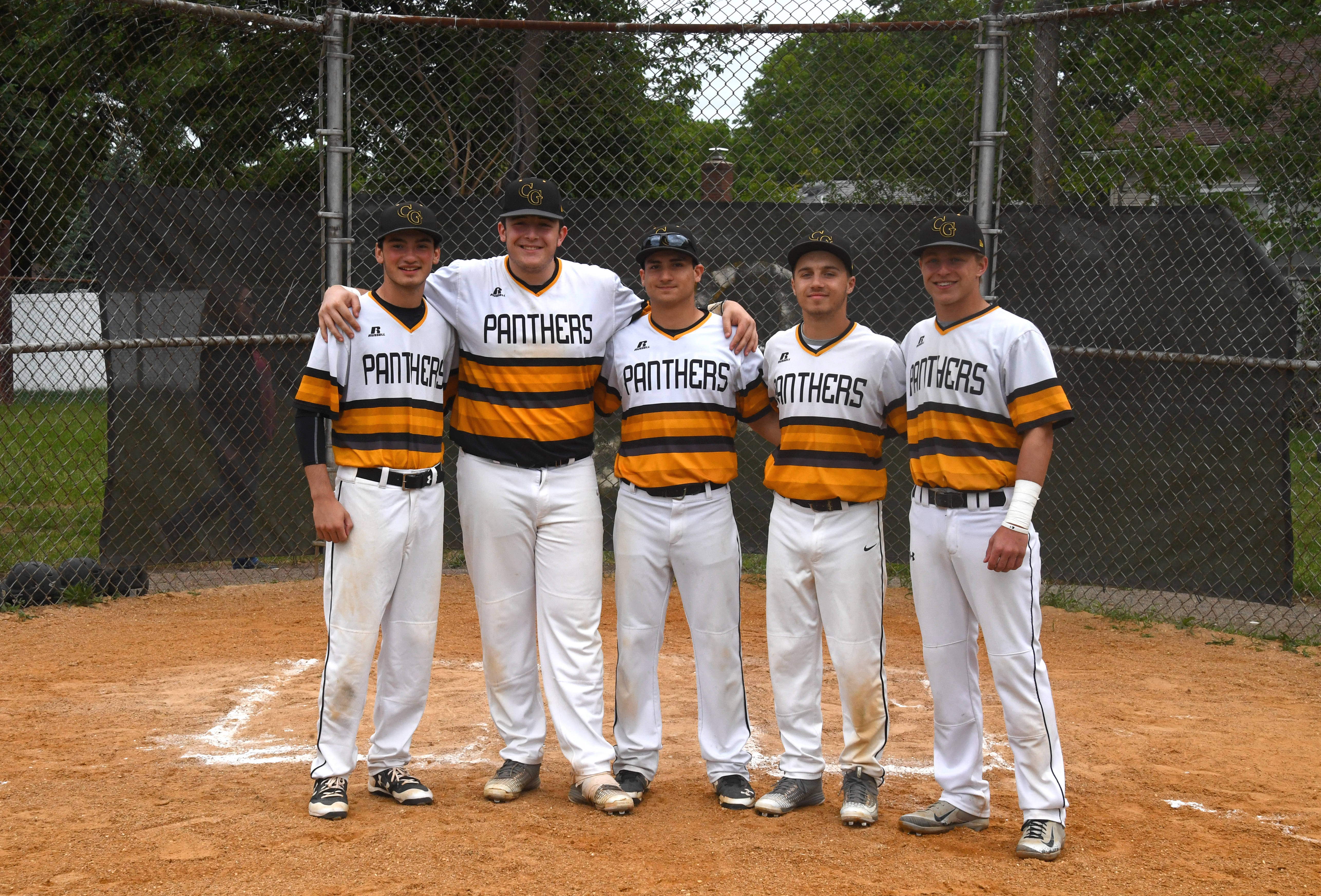 31a7f9e96c7ef8a72129_Seniors.jpg