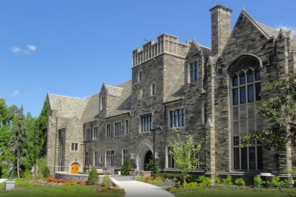 32864220901f3fc15849_St._Joseph_Universitya.jpg