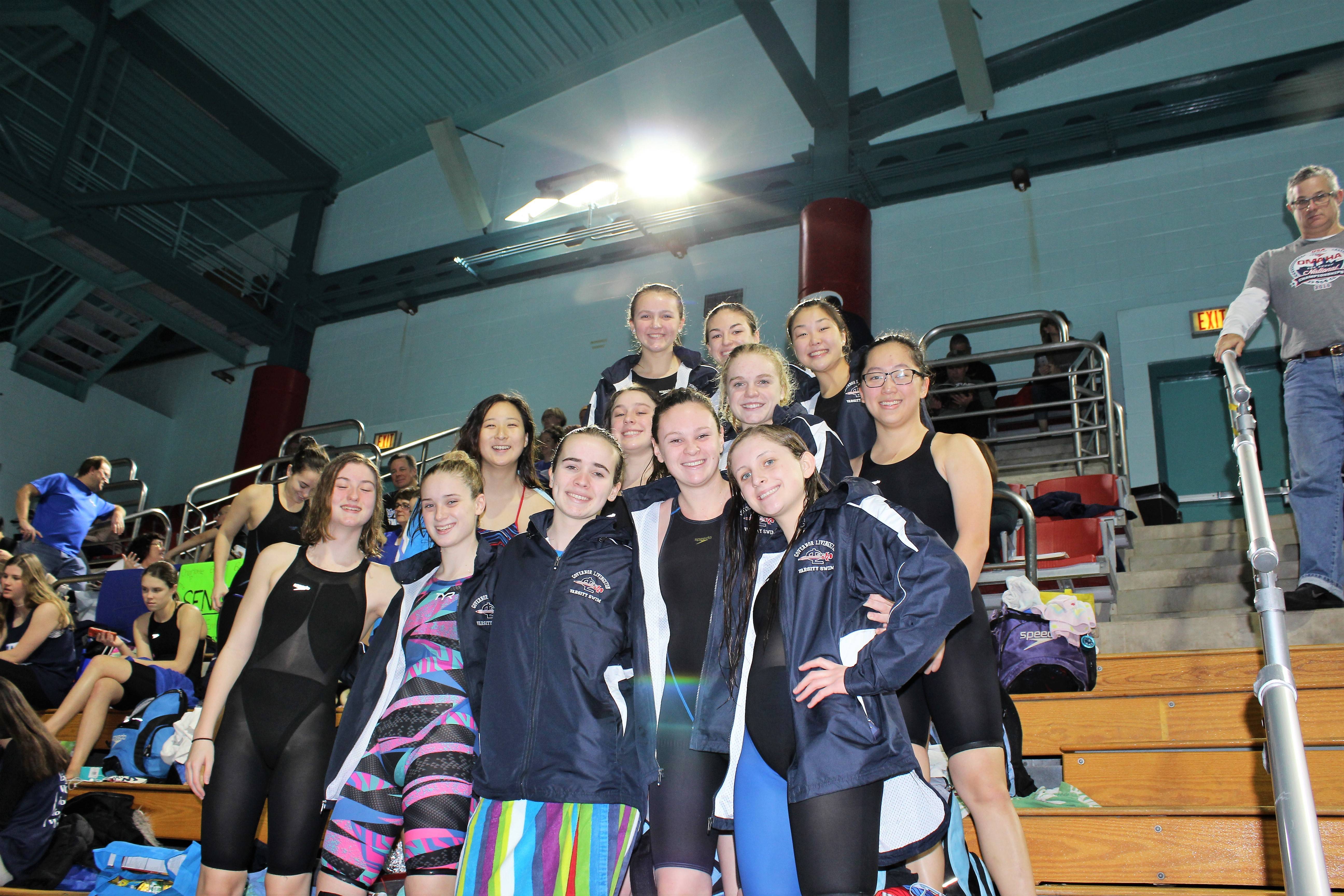 35cee33ccb0adc0f764c_gl_girls_swimming.jpg