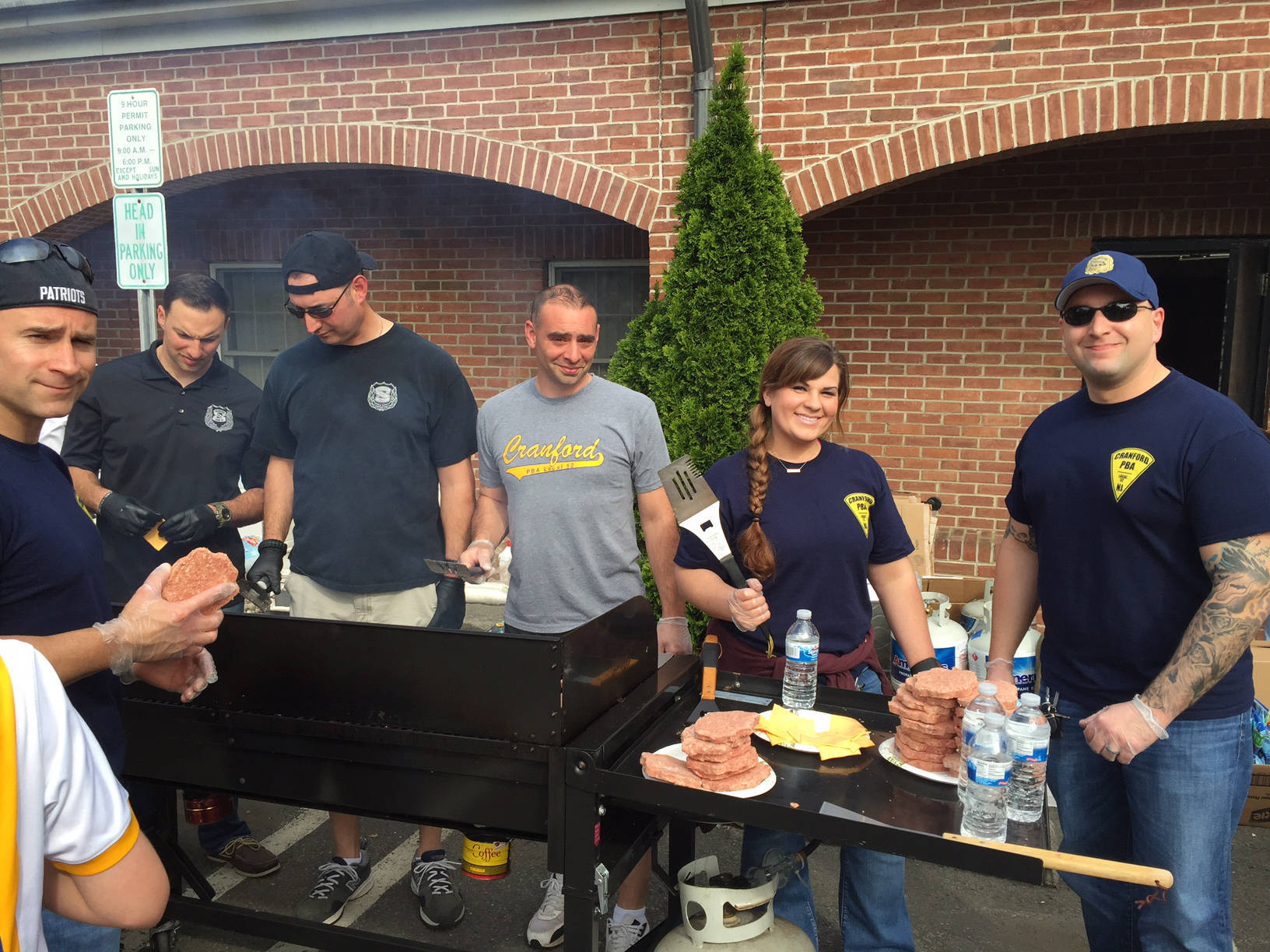 39459c09bc8871208268_2016_cookout.jpg