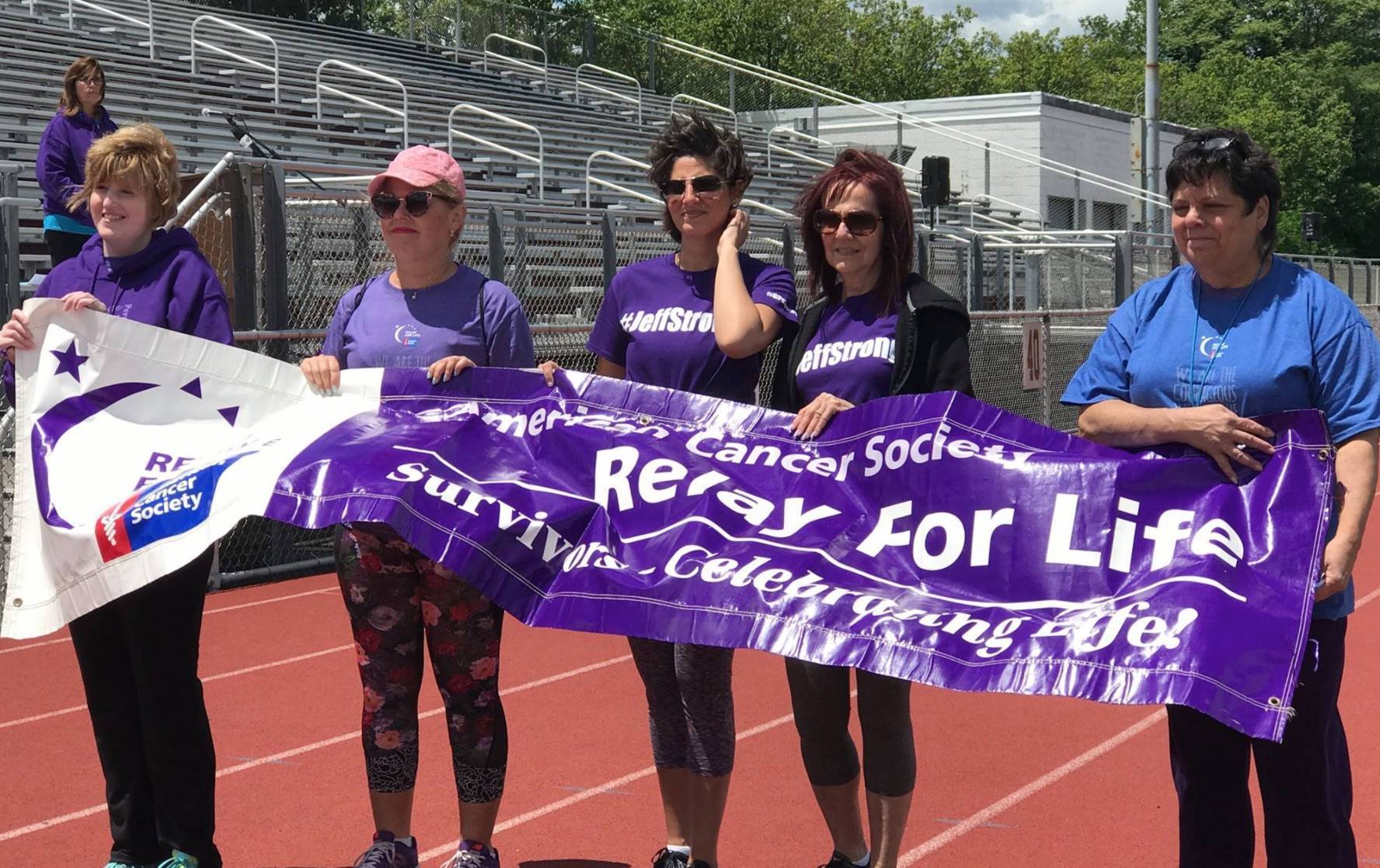 39f0ff2dc15b4db36a07_58e024da375948b10454_relay_2017_15.jpg