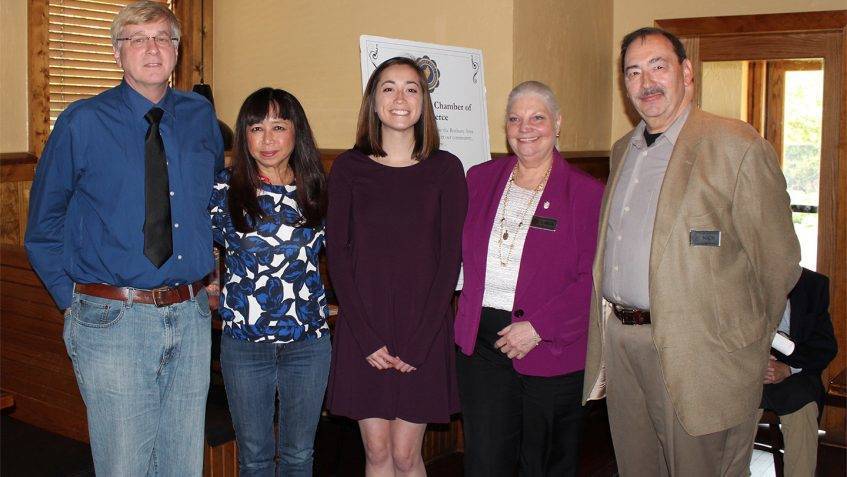 3dbe85a69a1207e3c325_2016-scholarship-ennis-847x477.jpg