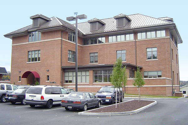 3e4f485641e0634c527c_library.jpg