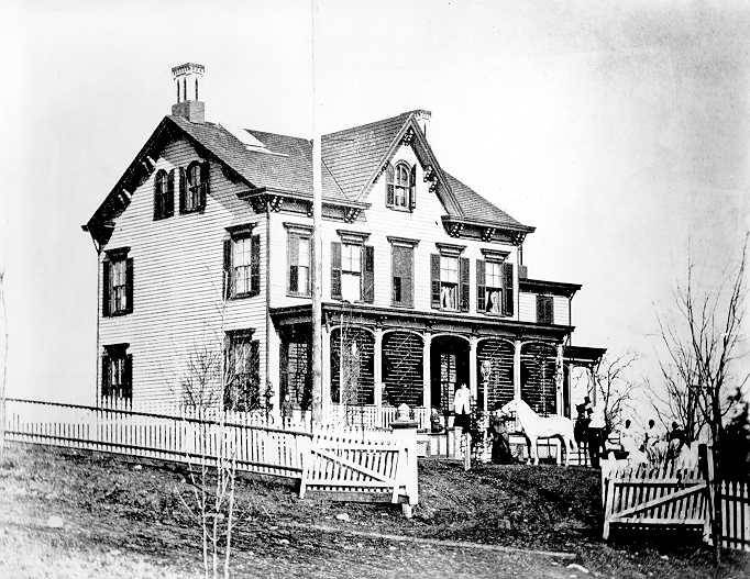 3e550fa4122ca4393f5a_Edison_Home_1__002_.jpg