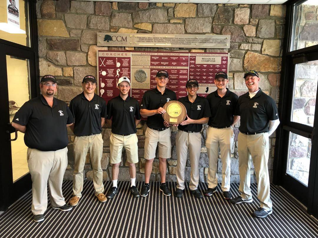 3f100e8587287756b28a_381e2e29a49899449f93_region_champions18.jpg
